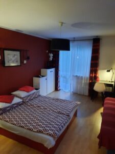 Home image0000001 (1)